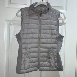 Love Tree silver grey puffer vest Sz S zip front